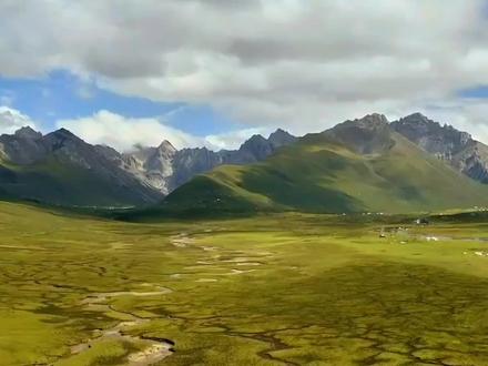 关闭五年的年宝玉则国家地质公园,年宝玉则到莲宝叶则的百里画廊 #旅行推荐官 #自驾旅行 #川西自驾 #川西美景 #自驾旅拍 #自驾旅游 #自驾游 #旅行推荐 #旅游推荐 #旅行摄影