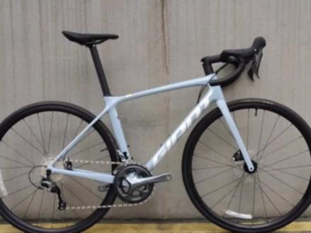 MY23款 冲刺标TCR adv 3disc
💰12800
喜玛诺4720碟刹套件
#捷安特 #公路车