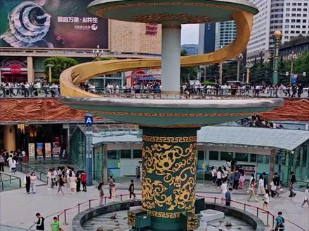 上海来的大爷说四川,成都“落后”又“不勤奋”,估计他是真没好好了解这座城市吧
#城市风景 #上海大爷
