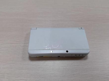 038期:New 3DS-3D效果最好的掌机