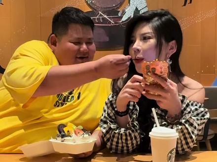每天给我不一样的惊喜 #良子大胃袋#味真足#日常生活#良子安娜#情侣日常 #五一美食判官已上线