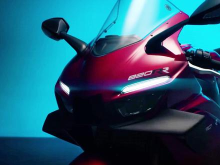 人人都瞧不起你,偏偏你最争气 #张雪 #wsbk #张雪820rr #德比斯 #机车