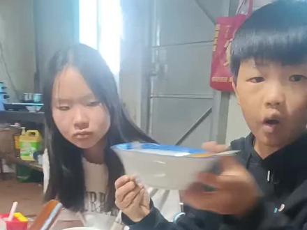 包儿子,有吃的就可以了,什么孙子老祖的快吃#抖音官方@神届