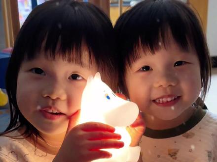 大家快乐呀!
原创@迷你猫张嘟嘟
#鸡公煲鸡公煲经过我的胃 #鸡公煲鸡公煲 #人类的小幼崽 #上热搜 #粤语