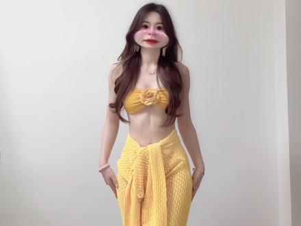 姐妹们冬季温泉泳衣极限五选一,哪件战袍可以拿下他#温泉泳衣#度假穿搭 #泳衣 #温泉泳衣推荐 #游泳正常穿搭无不良引导