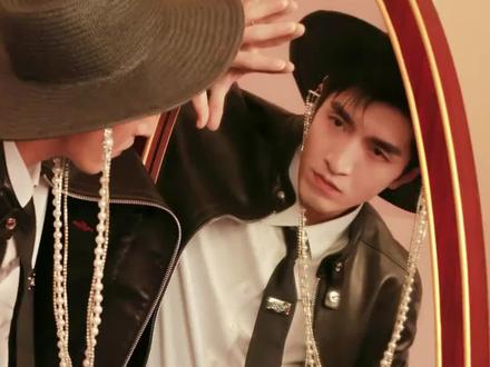 金瀚这次终于走对赛道了😎简直是行走的荷尔蒙!许久不见,一见就开了个大的@金瀚kim
#金瀚 #繁华落尽 #图嘉盛 #厉致诚 #繁华落尽开播