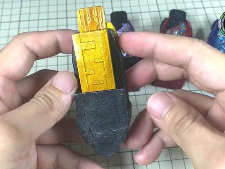 【特摄】特利迦奥特曼 纸模 用纸做一个永恒闪耀特利迦密钥#纸模 #奥特曼 #特利迦奥特曼 #迪迦奥特曼 #特利迦 #迪迦