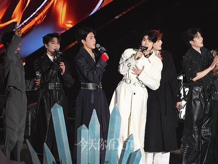 当他们的声音突然一起出现,我就知道……我的群像回来了@喜悦-X #群像 #喜悦X #救场 #群像的力量 #团播