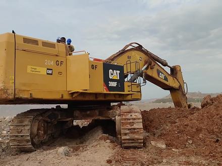 卡特390收小臂卡顿,同行懂得帮看看