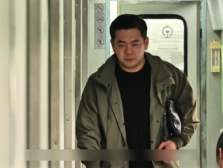 镇长勾结黑恶势力强拆,村名却仅用一招让镇长后悔 #因为一个片段看了整部剧#好剧分享#罚罪2 #尖货星期天