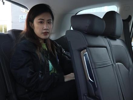 小姐姐带你体验荣威RX8第三排空间#抖音小助手 #荣威rx8#汽车小知识