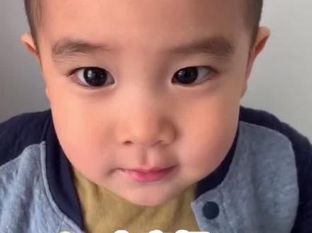 我摊牌了,我两岁啦,今晚六点生日播