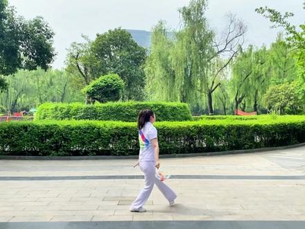 华柔健身套路第十八套《中国觉醒》分节教学——第二节@华柔柔力球@华柔优品#华柔柔力球#华柔优品#中国觉醒