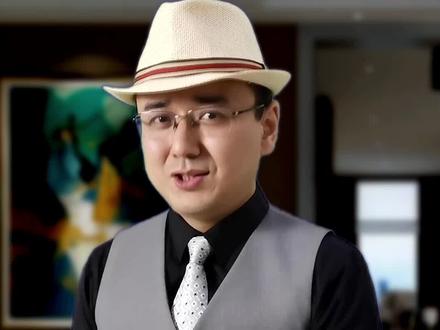 72岁老人无妻无子,连续参加19次高考,他到底在坚持什么?这个故事您怎么看?#大v说 #2022高考护航 #情感故事#父爱如山#传递正能量