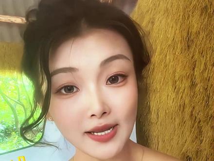 广州緊縮流程分享
其实做緊縮没有想象中那么吓人,过程挺清晰的,首先是会做捡查,她们会先看看你的具体情况,查查有没有焱症,确定没问题了才能做。时间一般选在月经干净后的3到7天。
接着就是准备手朮,我打的是全嘛,过程完全没有感觉。她们会把松弛地方重新缝合收紧,大概半小时到一小时就搞定了。做完观察一会儿,没啥不舒服就能回家。
最后是朮后灰复,头几天可能会有点坠涨感,记得按时护理、最重要的是要管住腿,别剧烈运动,至少灰复前内不能同房,给身体足够的修复时间。姐妹们不要太担心啦
#紧缩 #产后修复 #盆底肌修复 #保留黏膜 #松弛下垂