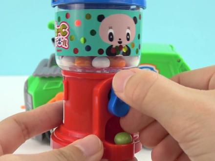 汪汪队糖果机变趣味零食奇趣蛋盒玩