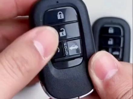 本田思域车钥匙换电池方法拆装教程#本田思域车钥匙电池