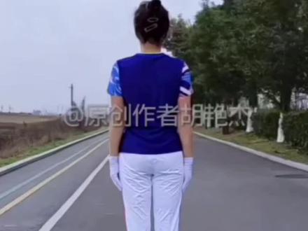 中国新时代快手第三套有氧健身操第三节反正面演示