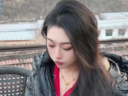 妈妈要验牌,评论区的宝宝们说话委婉一点哦🙏🏻 #山东不能有0#男大学生女装回家 #长发男生#反差#九欲儿