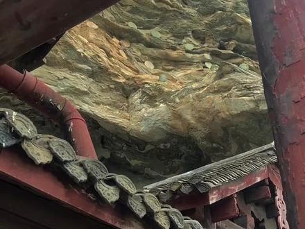 吕祖,六百年前留下的配剑,在此等待有缘人#武当山