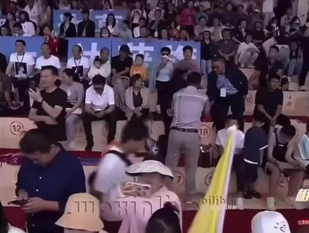 随🍊想呢,蒙古之花也有危情时刻#乌兰图雅 #抽象视频 #蒙古之花 #随橙想呢 #搞笑视频