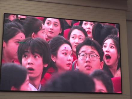 听说还有人没看够?!!!#月评 那咱们继续杀!!!🌚😇#四川电影电视学院 #月评社死现场 #川影月评 #幸运儿