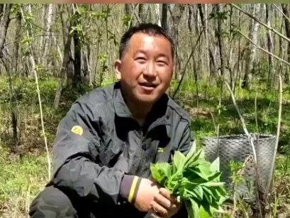 孟照国目击飞碟事件。