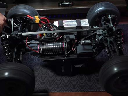 买空车架自己搭配电子设备也是个不错的选择,飞神猎豹+超音速 #rc遥控车 #大脚车 #男人的玩具