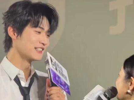 谁懂弟弟那句“ Michelle ”~ 英文果然是姐狗的安全词
就这个狙击蝴蝶🦋爽!不要放过这么纯正的姐狗啊!
#狙击蝴蝶 #岑矜李雾 #陈妍希周柯宇 #陈妍希周柯宇狙击蝴蝶 #妙不柯妍