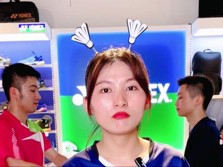 球拍撞在一起,为什么你的断了,别人的不会断呢?#羽毛球 #尤尼克斯 #羽毛球拍 #康发体育 @DOU+小助手