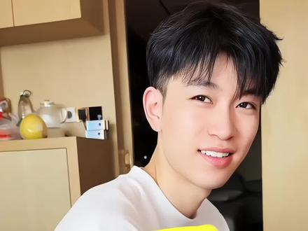 振振女朋友走了#你们的男友也是这样吗