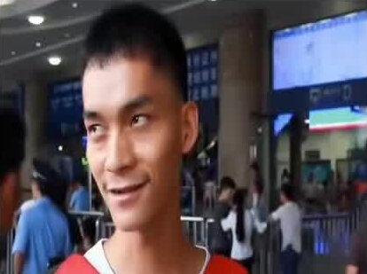 高考钉子户唐尚珺16次高考成绩,复读多年到底值不值?