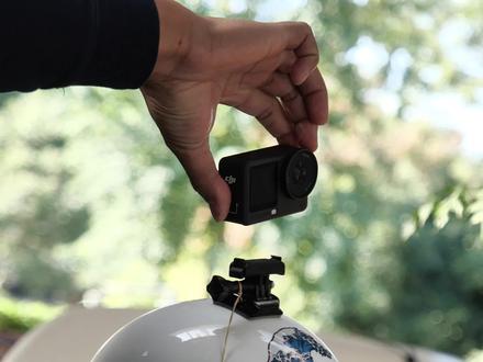 🔥大疆Action 6新手必看!一分钟设置让你的运动相机秒变神器
✅ 语音控制:开启后用中文指令“开始录像”“停止录像”“拍张照片”就能操控,解放双手超方便~
✅ 手势控制:抬手张开手掌就能开始/停止录制,社恐星人拍vlog再也不用尴尬啦!
✅ 网格线构图:系统设置里找到网格线打开,自拍或拍风景时靠它构图,画面瞬间变高级~
✅ 画质设置:
- 全新的1/1.1英寸cmos配合f2-f4的可变光圈,必须试试直出1:1画幅
- 分辨率选4K 16:9,手机观看能满屏,视觉效果拉满
- 增稳选RS超强增稳,视角选“日常广角”,日常好用!
- 胶片影调必须开!富士模拟滤镜NC,CC 复古氛围感直接拉满
- 有慢放需求选4K 120帧或1080P 240帧,日常记录选4K 60帧就够,储存压力小还流畅
- 国内夜间拍摄选50帧,规避灯光频闪,夜景也清晰
按照这些设置调整后,Action 6直接逆袭!拍出来的画面又稳又好看,现在走到哪拍到哪,再也不担心出片拉垮了~
#大疆Action6 #运动相机 #相机设置 #vlog神器 #新手摄影