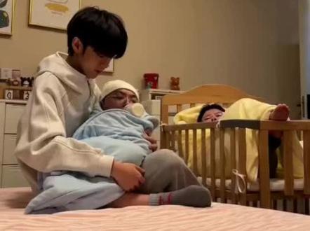 让林树老小子先喝#Whys #王浩宇 #林树 #天霸AI @王浩宇Whys