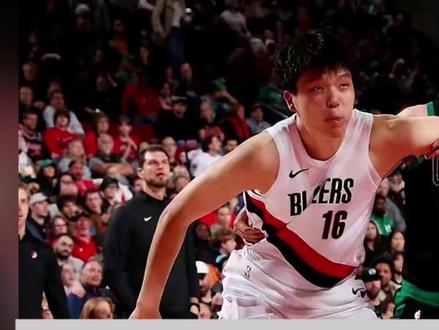 暴怒!杨瀚森攻防拉满+11,开拓者主帅双标还雪藏,球迷怒喷#杨瀚森#开拓者VS奇才