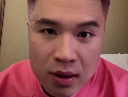 首先恭喜常德队荣获亚军,其实我也深有感触,所有的流量都偏向永州队,常德队的报导却少之又少,常德足球场也是假草皮,他们也很团结,也是非常拼的球队,如果不拼也拿不到亚军,各种心酸也只有自己知道,一定会越来越好的。。我们永州队如果不拼命更加默默无闻,所以努力才会有回报,不努力什么都没有,永州常德一家亲,你们都是最棒的。#常德#永州#湘超#湘超联赛#冠军