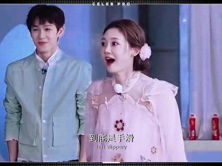 郑恺倾尽12 年青春不离不弃,换来的却是逐渐边缘化。 #郑恺 #苗苗 #奔跑吧 #跑男