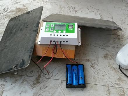 只要有太阳免费用电,2个太阳能板让你用电不花钱,组装太阳发电