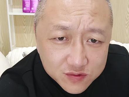 #脱口秀 #幽默 注意看降龙十八掌,你看啥呢