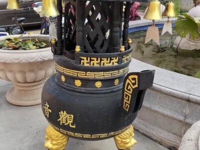 阆中有个佛子洞大桥大桥下面有座元宋年间的佛像有多少人去过有多少人知道杨家河与乱石滩河接口处#原创作品 #我是农村人 #大山深处自然美 #我国有哪些著名考古遗址 #国内最奇特的古镇盘点