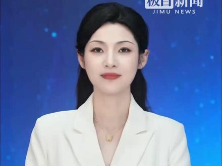 央视迎来00后新主播陶忆雯,她毕业于中国传媒大学,曾担任新华社实习出镜记者