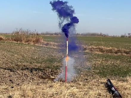 蓄力彩烟闪频脉冲窜天猴#窜天猴