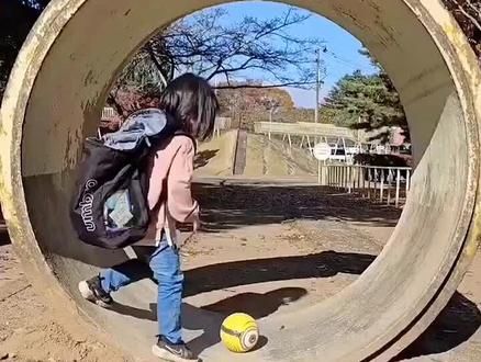 老师 我家子涵喝水了吗? 🤭