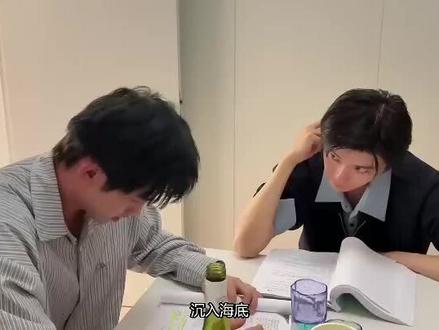 樊霄“为什么要我活下去”
因为你会遇到你的药游书郎
不行了心疼崽崽😭