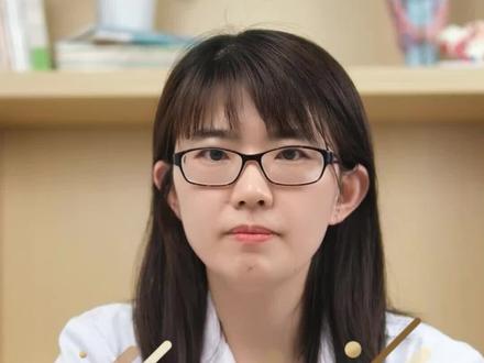 快跟着陈主任一起学习正确的喷鼻方式吧 #喷鼻 #医学科普