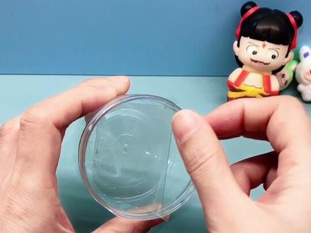 用透明塑料罐制作全息投影,看疯狂的鸽子跳舞,快和孩子一起试试吧,小朋友都喜欢的小手工#亲子手工 #创意手工 #疯狂的鸽子 #全息投影