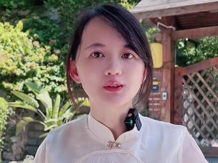 那泉州和漳州哪个才在正宗闽南话呢? 来听听我用闽南语念诗感觉怎么样?下一站想我去哪里?你敢留言我就敢去…… #闽南语 #方言 #陈晓肆