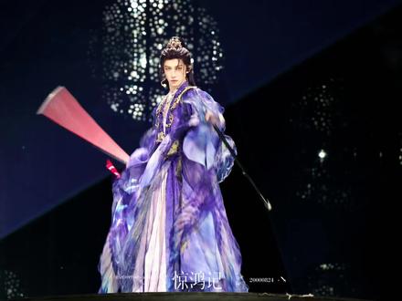 看我赋诗百篇 谁叹轻狂少年 《诗剑行》横屏直拍
@刘宇yu-
#刘宇 #刘宇封神舞台名场面 #刘宇2026宇宙诗人巡演 #绝美古风舞台