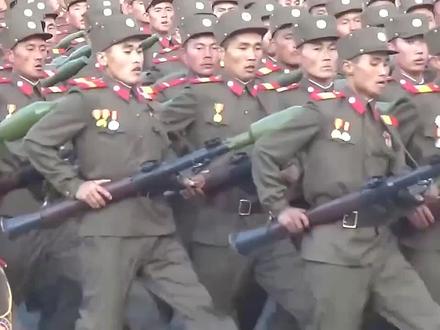 各国正步大比拼朝鲜最齐中国最震撼!