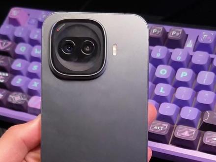 #手机 #iqoo #iqooz11turbo #数码科技